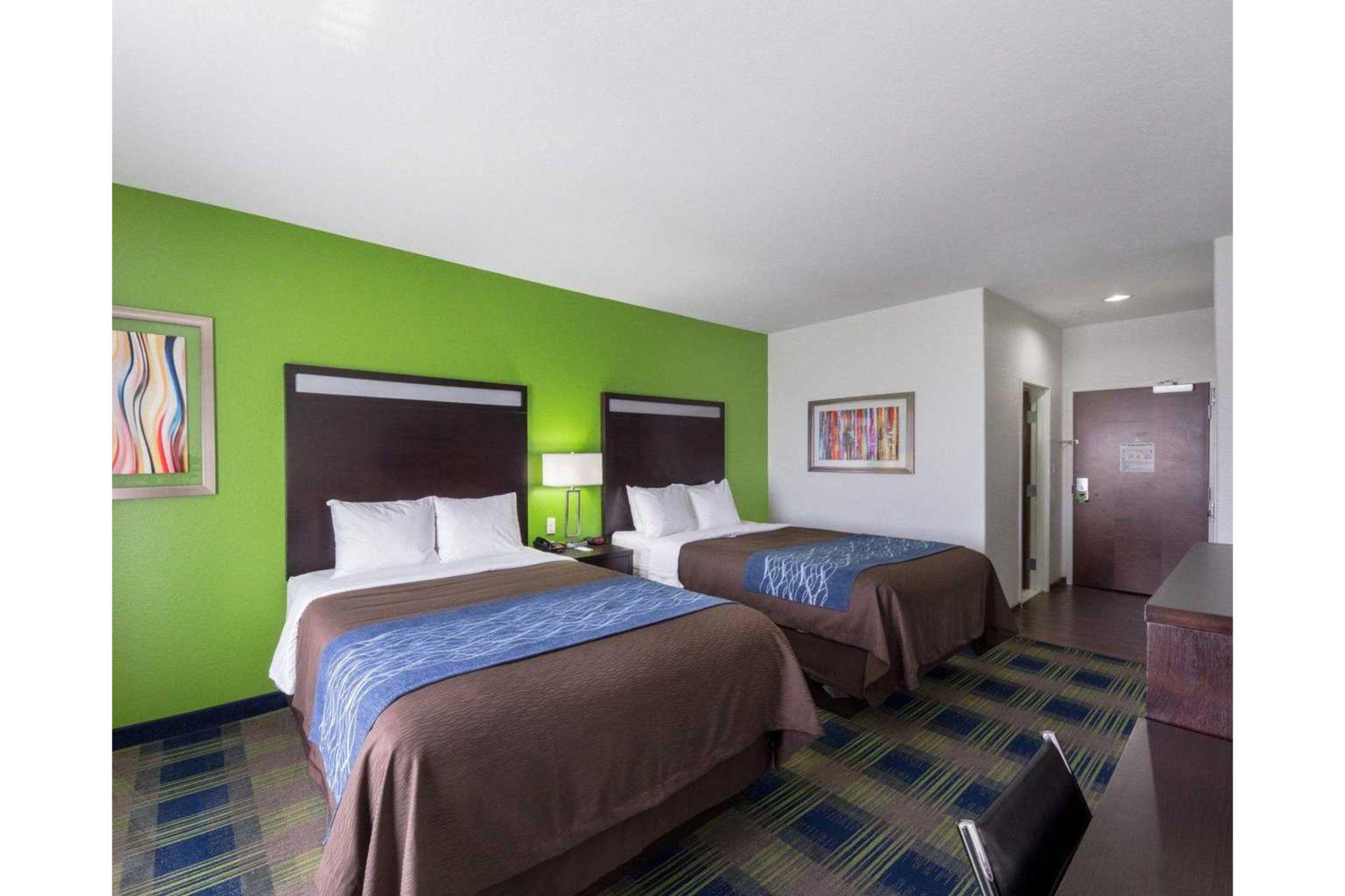 Comfort Inn & Suites Victoria North Exterior foto